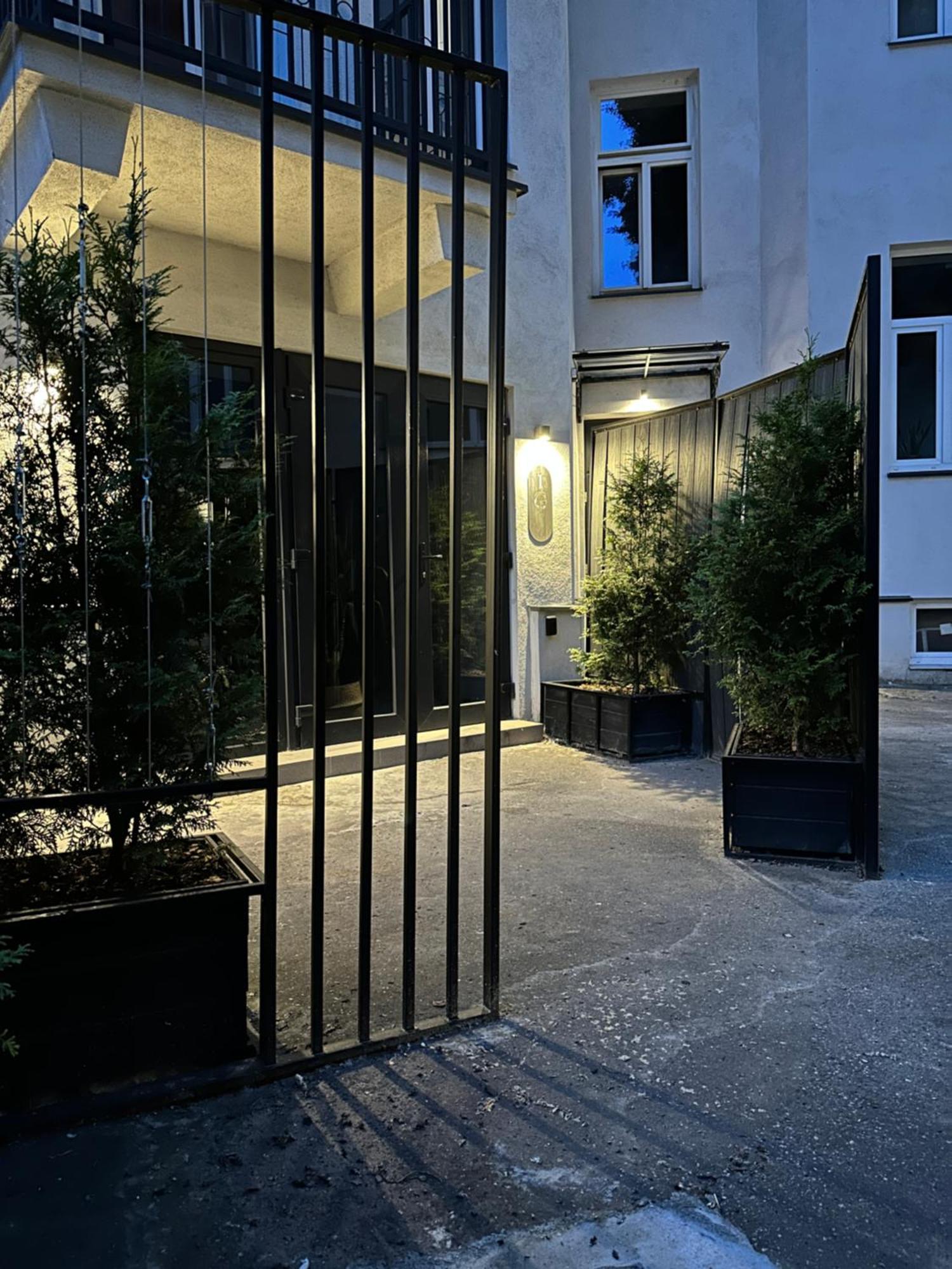 Apartment Garage - Lwowska 9 Warsaw